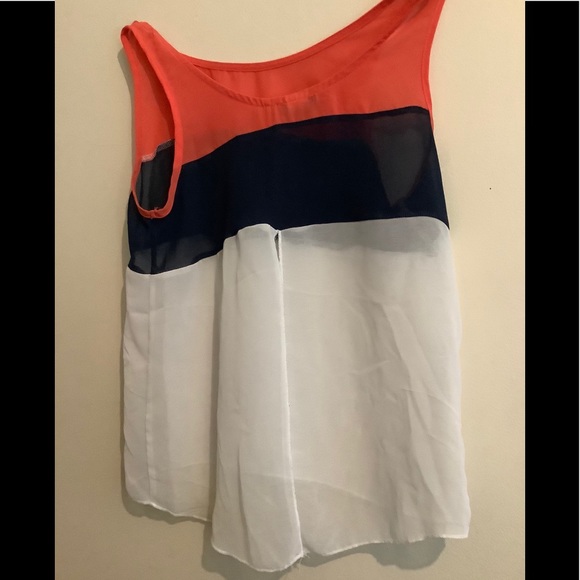 A Tank Top - Picture 2 of 2